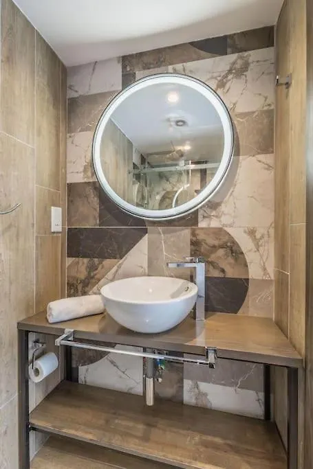 Studio Room 11 With Kitchenette In The Heart Of St Julians Saint Julian's Apartment